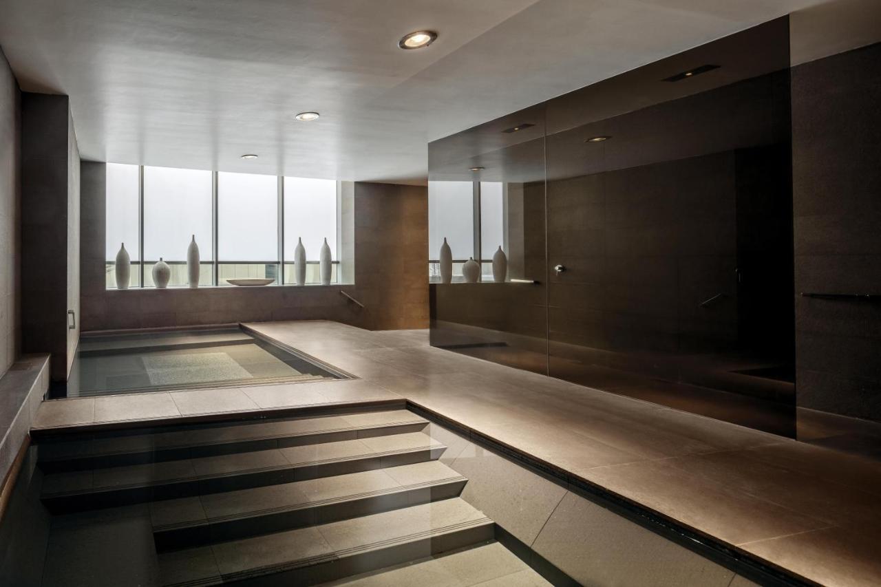 Pan Pacific Serviced Suites Orchard, Сингапур Екстериор снимка